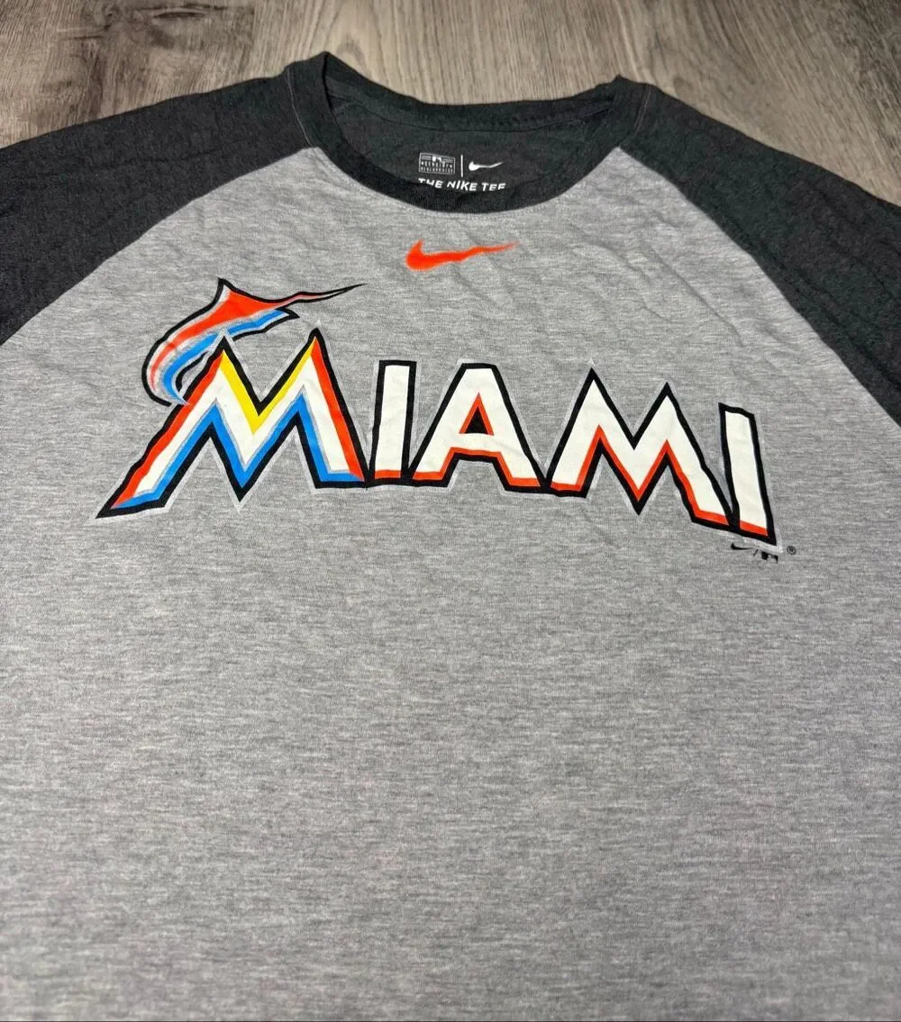 Nike Miami Marlins three-quarter sleeve raglan shirt XXL